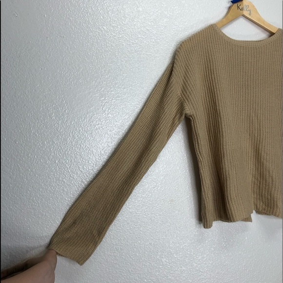 Nasty Gal Tan Cropped Open Back Sweater - Picture 5 of 6